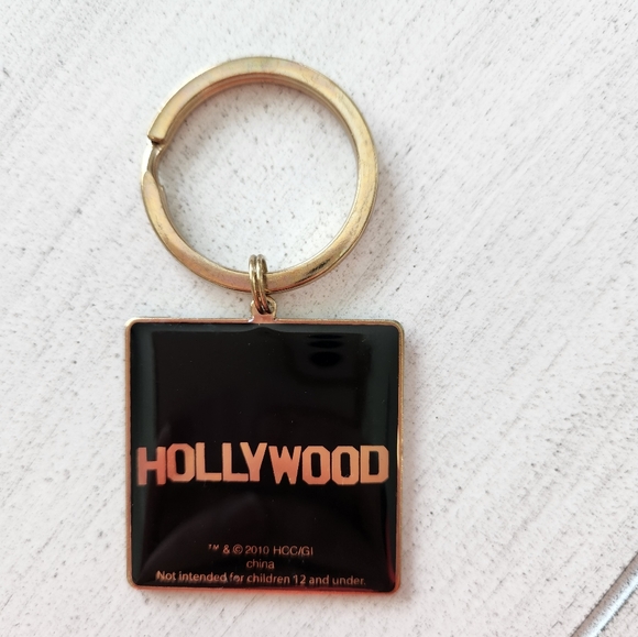 Elizabeth Hollywood star keychain - Picture 2 of 2